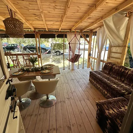 каравана бамбоо Campingplads Sozopol