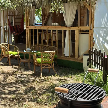 каравана бамбоо Campsite Sozopol